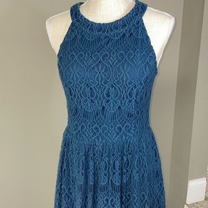 Altar'd State Med. sleeveless midi dress